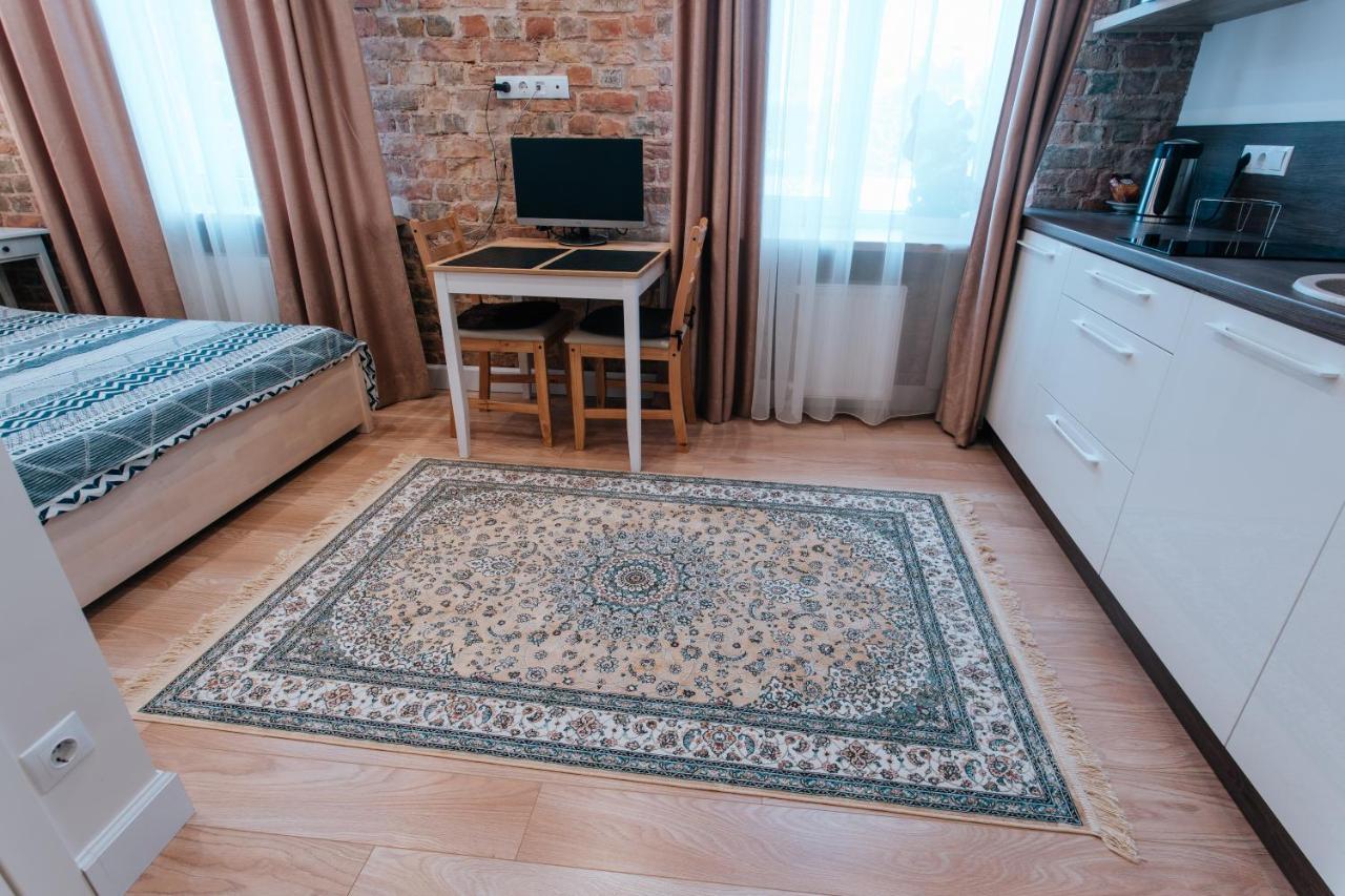 Stylish Latvian-Style Studio Apartment Near City Center, Parks, Cafes & Public Transit Riga Exterior photo